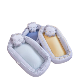 Lion Baby Nest with Pillow - Mint Green